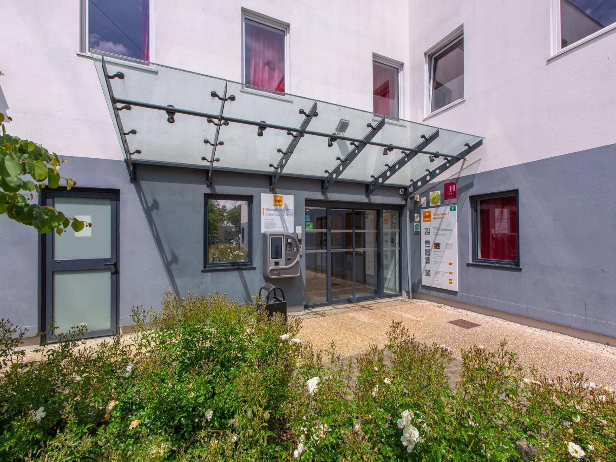 Premiere Classe Chartres Sud - Barjouville